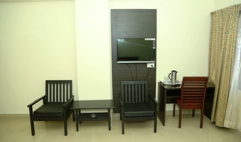 ホテルSri Srinivasa Residency Kadapa エクステリア 写真