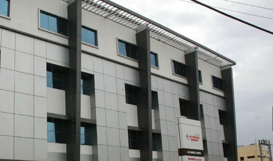 ホテルSri Srinivasa Residency Kadapa エクステリア 写真