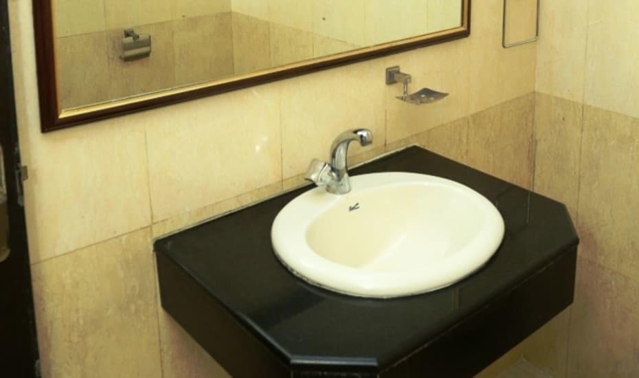 ホテルSri Srinivasa Residency Kadapa エクステリア 写真